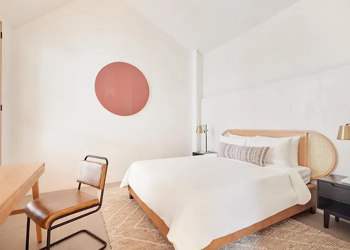 Sonder Parián 4*